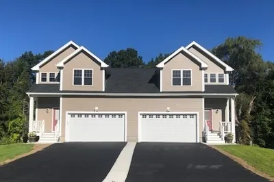279 Cottage Street #279