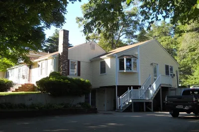 130 Creek St 1