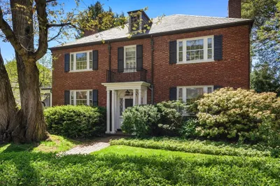35 Jefferson Rd