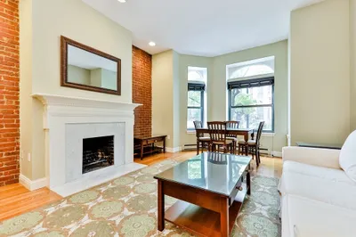 237 W Newton St #3
