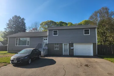 16 Pierce St