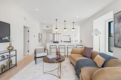 20 Whitney Rd #7 1
