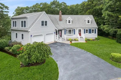 15 Dublin Dr