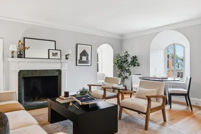 334 Beacon St #10 1