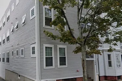 244 Paris St #1