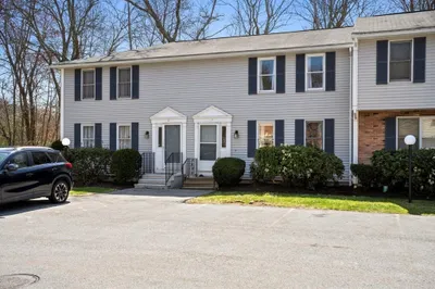 34 Eastern Ave #I