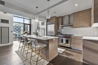 14 West Broadway #7L 1