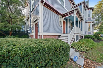 90 Highland Ave #2 1