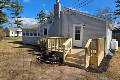 68 Crystal Lake Dr