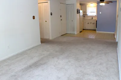 1241 Elm St #4B 1