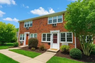 540 Granby Rd #2