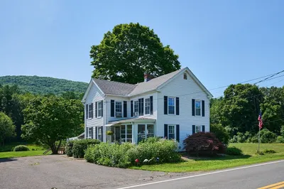 666 Montgomery Rd 1