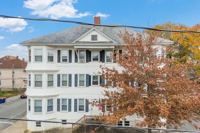 334 Earle St 1