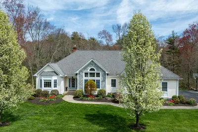 45 Old Farm Rd