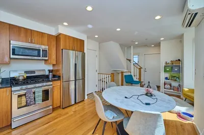 17 Clary Street #1 1