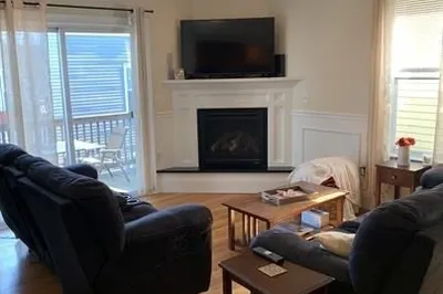 212 L Street #3