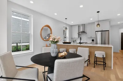 54 Dorset Street #2