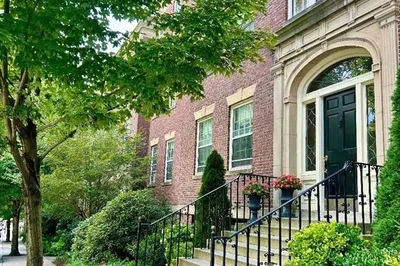 28 Marshal St #3 1