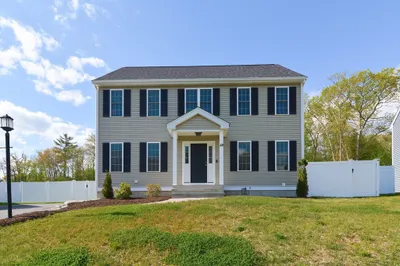 48 Scofield Dr 1