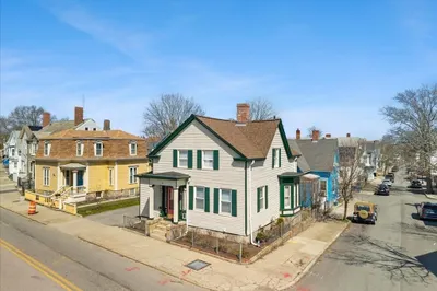 622 County St 1