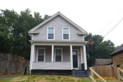 24 Pendleton Ave 1