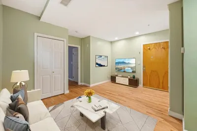 21 Linden St #116 1