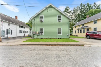 34-36 Railroad St 1