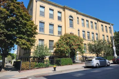 350 West 4th. Street #201