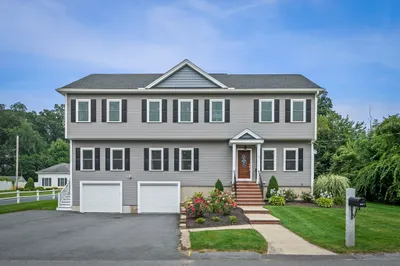7 Douglas Avenue 1