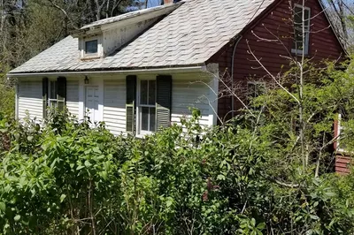 16 Amherst Road