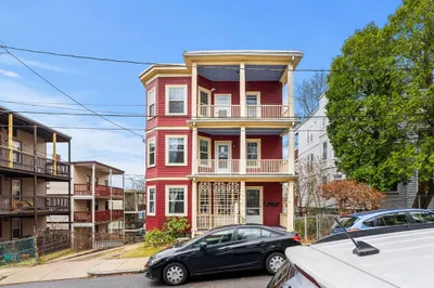 6 View South Ave #3A 1