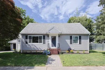 31 Davis St 1