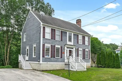 69 School St