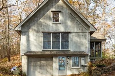 135 Chebacco Rd