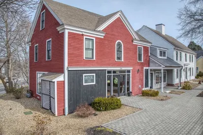 164 Main St #1-2