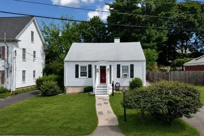 12 Dean Ave