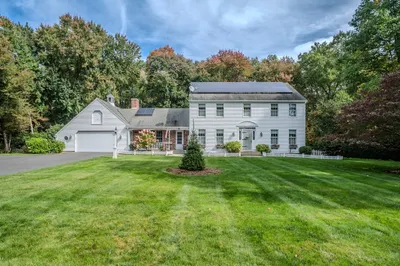 25 Stonehill Rd 1