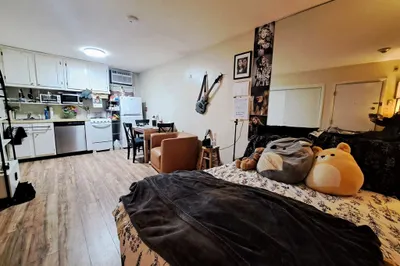 57 Salem Street #1R