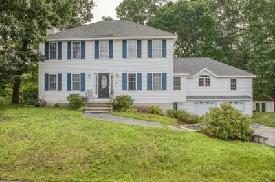 57 Pear Tree Rd 1