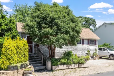 21 Glenwood Rd 1