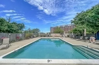 9 Park Ave #210