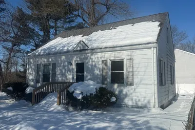 944 Wilbraham Rd