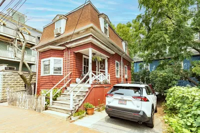 203 Franklin Street 1