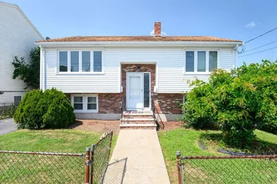 58 Temple St 1