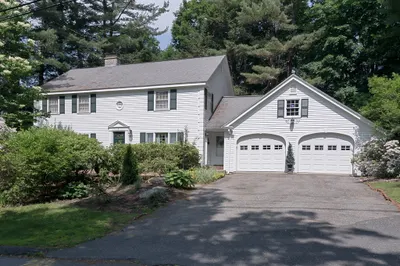 5 Old English Rd