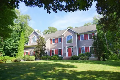31 Wyman Rd 1