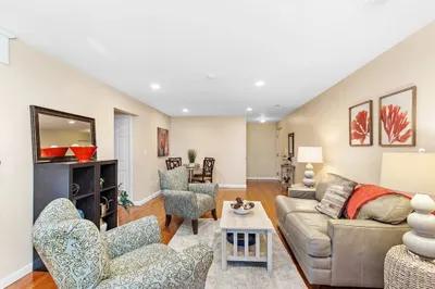 61 Brian Dr #B 1