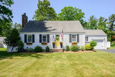 85 Bardin St