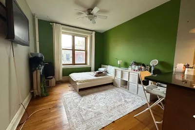 8 Garrison St #404
