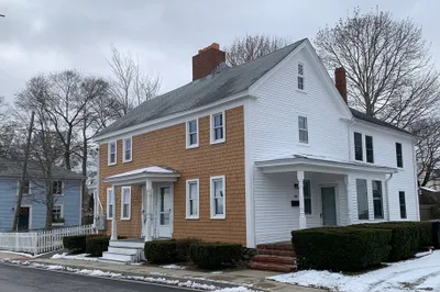 252 Water St